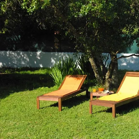 Guestready - Peaceful Beach Villa W/ Parking 3* Прая-даш-Масанш