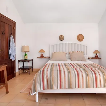 Guestready - Peaceful Beach Villa W/ Parking Прая-даш-Масанш