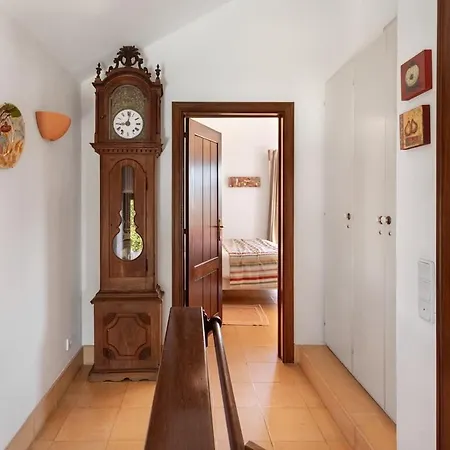 Guestready - Peaceful Beach Villa W/ Parking 3* Прая-даш-Масанш