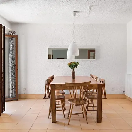 Guestready - Peaceful Beach Villa W/ Parking 3*